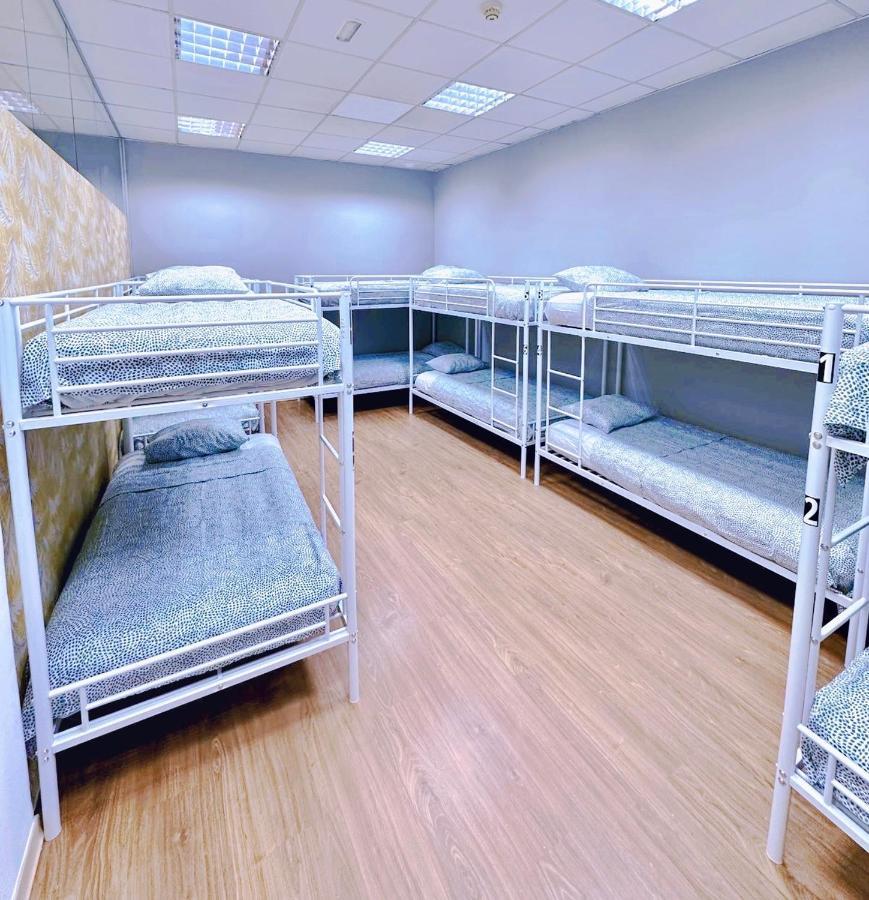מדריד Hostel Acacias מראה חיצוני תמונה